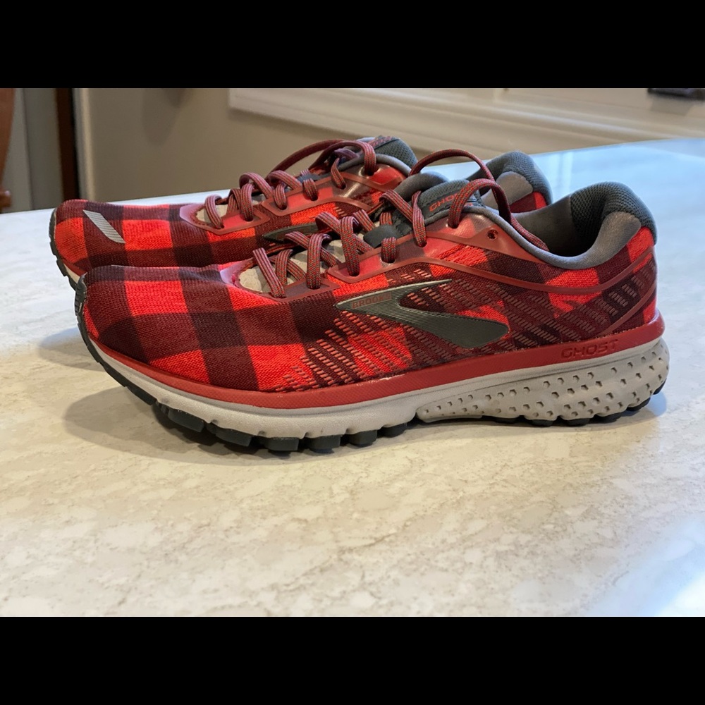 Brooks Ghost 12 Flannel/Plaid Women Size 7.5 Shoes